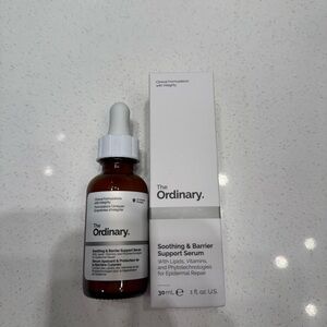 The Ordinary Soothing & Barrier Support Serum - White